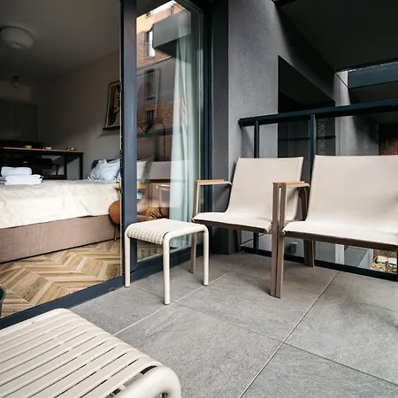 M89 Deluxe Blisko Dworca Głównego Apartamento *
