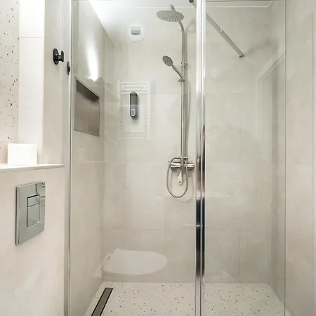 M89 Deluxe Blisko Dworca Głównego Apartamento *
