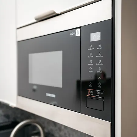 M89 Deluxe Blisko Dworca Głównego Apartamento *